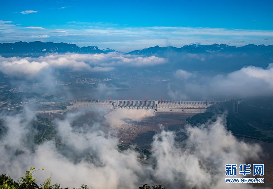 長(zhǎng)江上流の支流?岷江の洪水警報(bào)を最高レベルに引き上げ