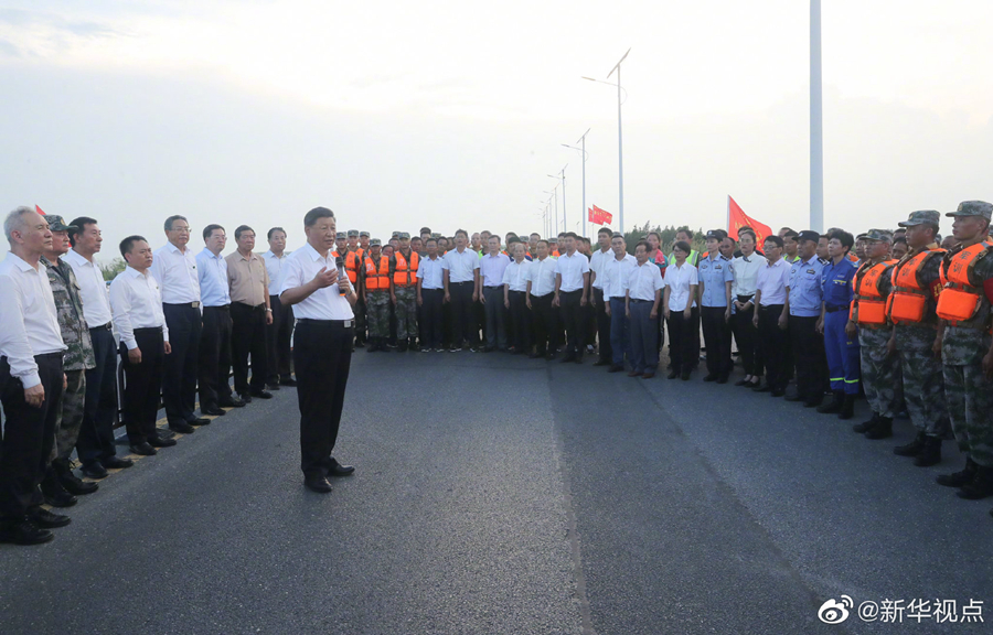 習(xí)近平総書記が合肥視察　水害対策の最前線の人員を慰問