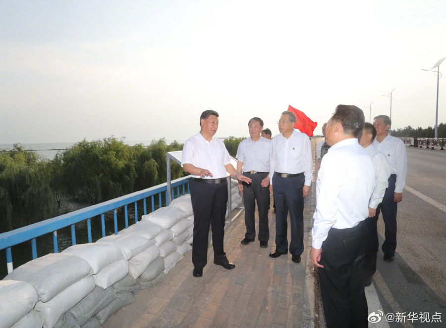 習近平総書記が合肥視察　水害対策の最前線の人員を慰問