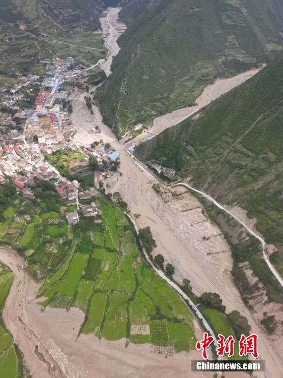 洪水?土石流で176集落の住民6萬人超が被災(zāi)　甘粛省舟曲