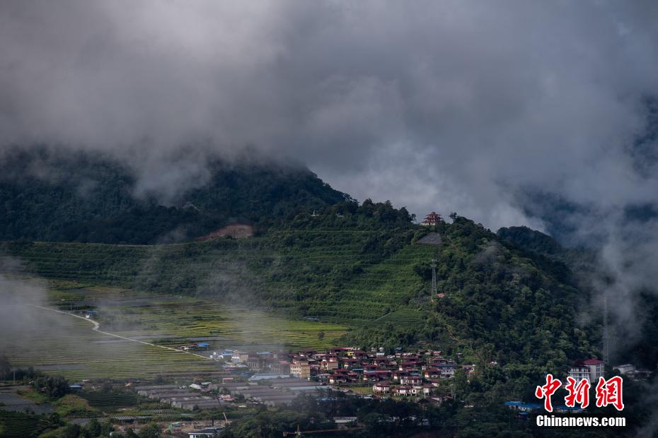 人々を魅了する「蓮花の秘境」チベット墨脫の風(fēng)景