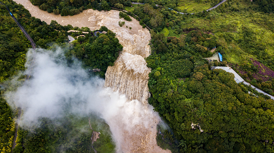 貴州黃果樹瀑布、2020年出水期最大水量を記録