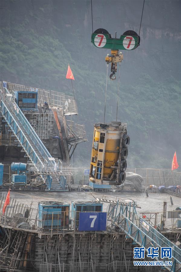 世界最大の水力発電所「白鶴灘発電所」、急ピッチで建設(shè)進(jìn)む　四川省