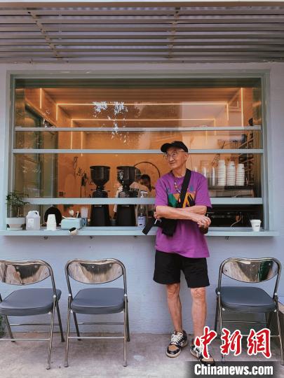 湖北省武漢の83歳「おしゃれブロガー」が人気　元?dú)荬蚋腥?></a></td></tr><tr><td class=