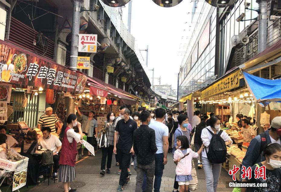 日本、シルバーウィーク中の外出増加