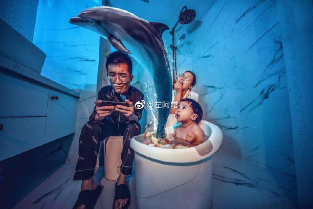 パパすごい！ユニークな特撮親子寫真を撮影する若いカメラマンパパ