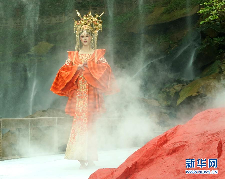 中國(guó)重慶國(guó)際ファッションウィークが閉幕