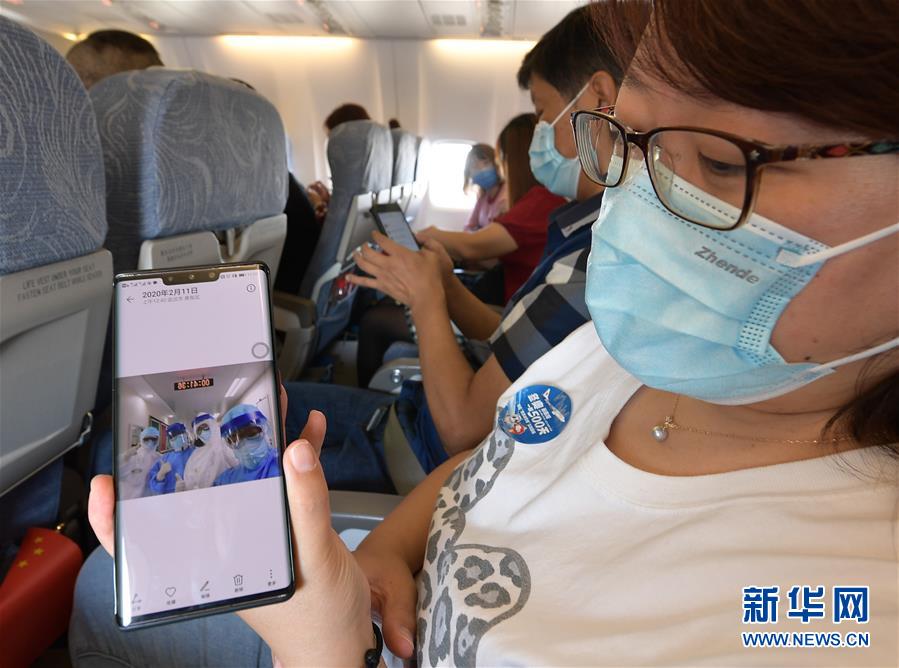 CA特別塗裝機(jī)「冬季五輪氷雪號」が湖北省武漢市へ初飛行