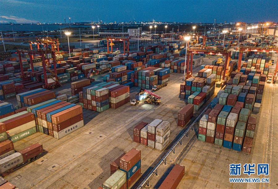 海南自由貿(mào)易港、初の大陸間コンテナ航路を開通