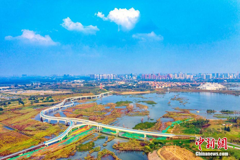 かつてのゴミ捨て場が美しい花園に大変身！　河北省