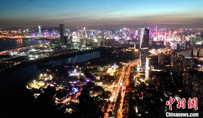 深セン特區(qū)設(shè)置から40周年　グローバル?モデル都市建設(shè)の新たな道を開拓