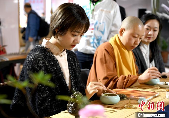 2020年中國(guó)成都國(guó)際茶業(yè)博覧會(huì)　大勢(shì)の市民が來(lái)場(chǎng)