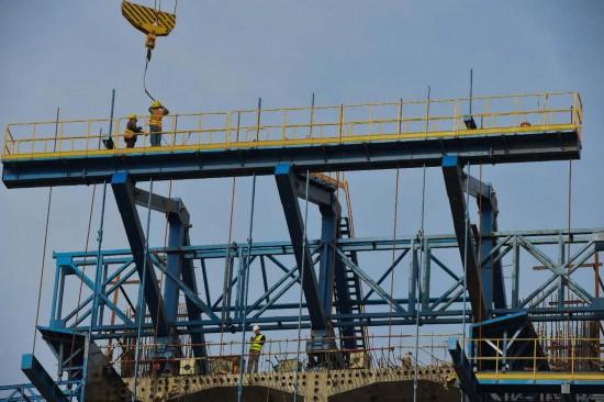 施工大詰め　中國初の海を跨ぐ高速鉄道が近く完成