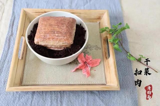 可愛(ài)くて美味しそう！グルメを「編む」女性教師　浙江省紹興