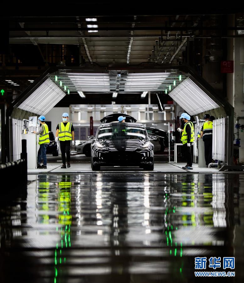 テスラのギガファクトリーを訪ねて　上海市