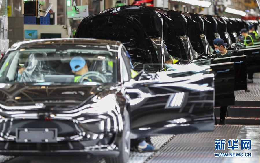 テスラのギガファクトリーを訪ねて　上海市