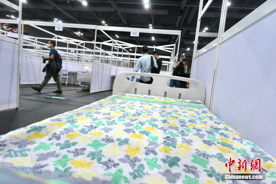 香港地區(qū)のコロナ患者受け入れ臨時(shí)醫(yī)療施設(shè)が運(yùn)用再開(kāi)、900の病床とスペースを提供