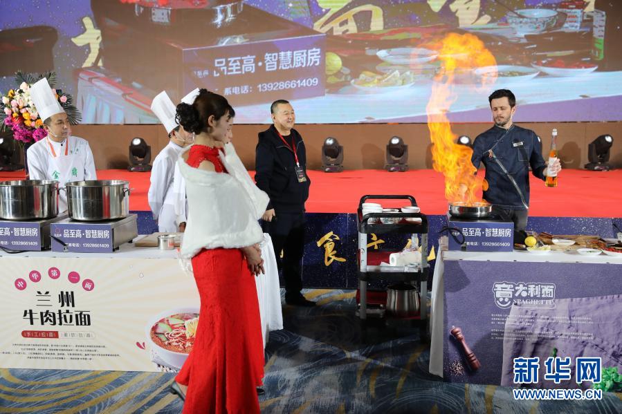 中國(guó)麺食博覧會(huì)、各地の麺類が勢(shì)揃い　甘粛省