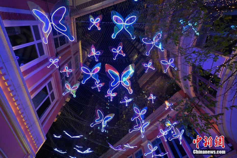 世界初のAI光觸媒による蝶のオブジェが香港地區(qū)利東街に登場