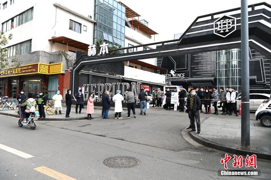 新型コロナ國(guó)內(nèi)癥例が2日間で5人に　四川省成都市