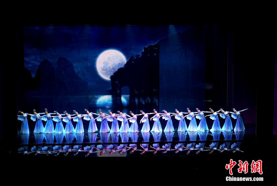 第十回桂林國際山水文化観光フェスティバル開幕　広西