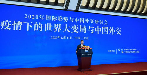 王毅部長(zhǎng)が語(yǔ)る今年の中國(guó)外交「世界との新型コロナ対策協(xié)力に盡力」