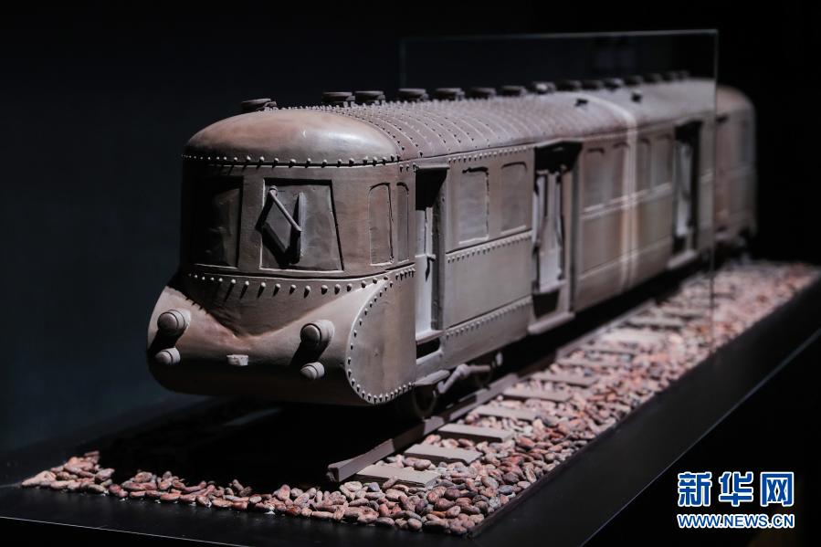 チョコレートと列車が「出會った」特別展　ベルギー