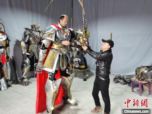 陝西省の若者がメカを製作、孫悟空が現(xiàn)実的なものに？！