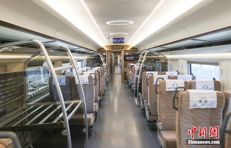 今年年末の全線開通目指し、テスト走行最終段階進(jìn)める京雄都市間鉄道