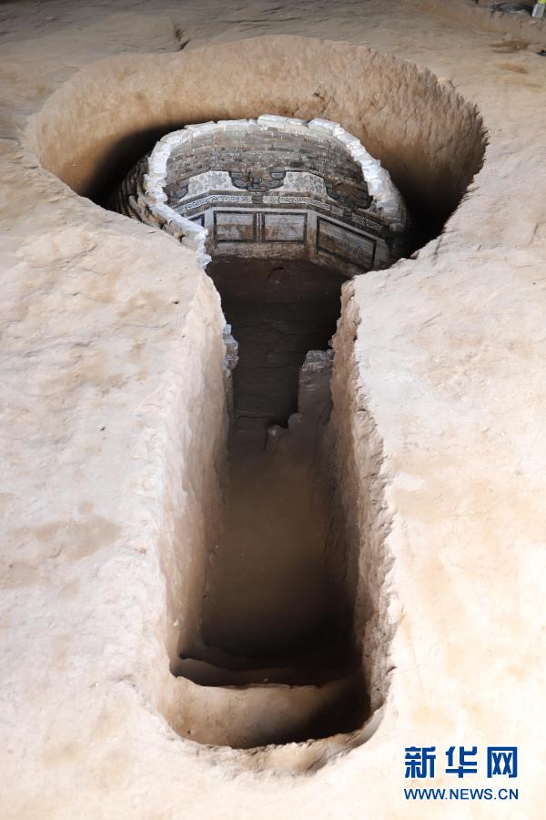 元時(shí)代の壁畫墓の様子が明らかに　山西省