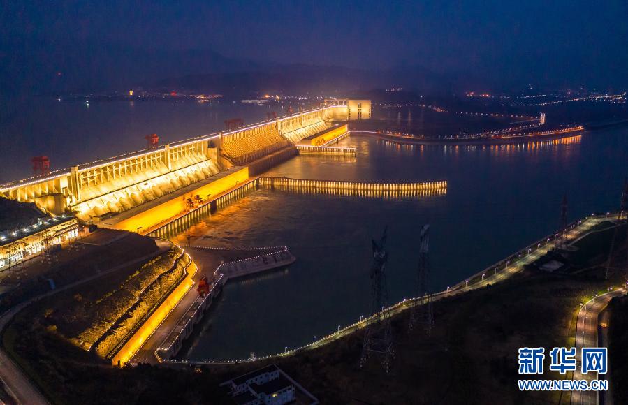 三峽発電所の2020年年間発電量は1118億kWh