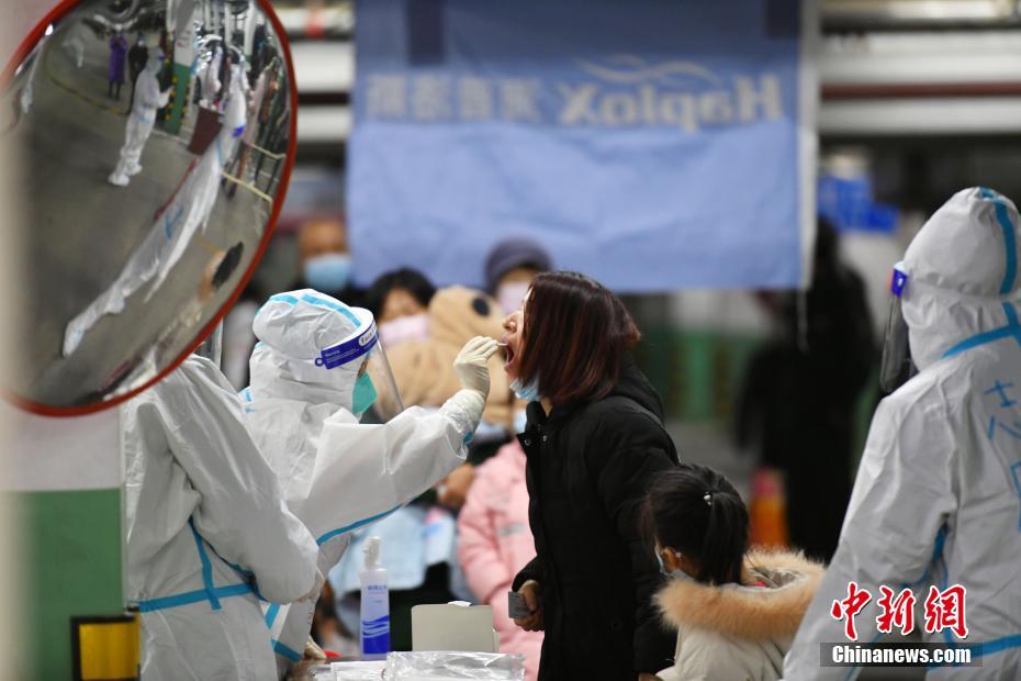 石家荘市の全市民を?qū)澫螭趣筏?回目のPCR検査の様子とは？　河北省