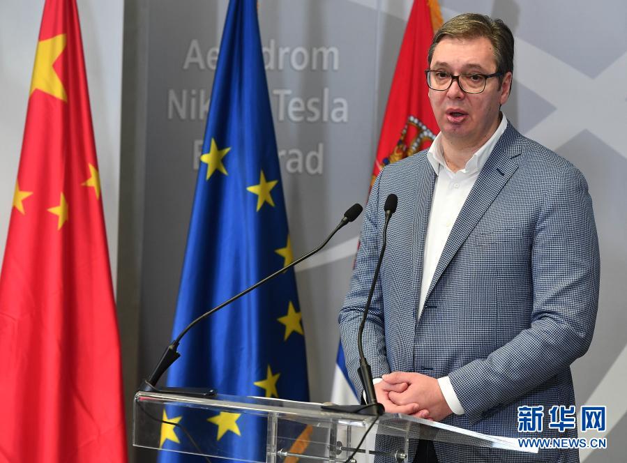 1月16日、セルビアの首都ベオグラードで開催されたワクチン受領(lǐng)式典でスピーチを行うセルビアのブチッチ大統(tǒng)領(lǐng)（撮影?Predrag Milosavljevic）。