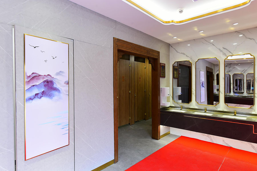 北京故宮に宮廷ムード漂う「宮廷トイレ」登場