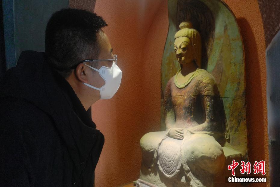 アップグレード改造後の蘭州敦煌蕓術(shù)館に実物大の洞窟複製が登場　甘粛省