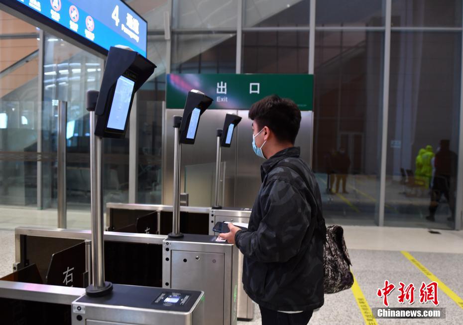 雄安駅が迎える初めての春運(yùn)