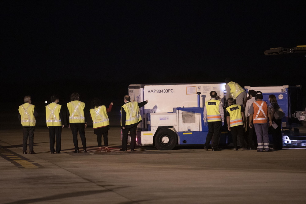 中國の新型コロナワクチン第1便がアルゼンチン到著