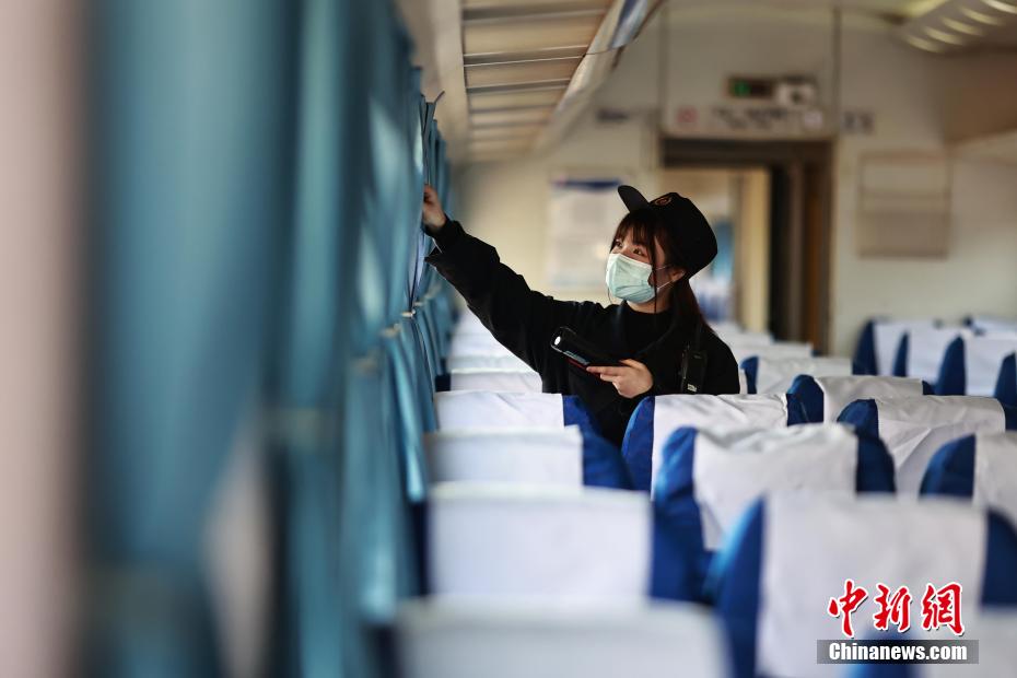 春運(yùn)をサポートする「列車のドクター」