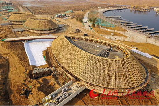 観光客センターの施工現(xiàn)場（撮影?李兆民）。