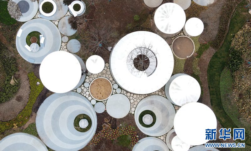 上空から見(jiàn)た2021年揚(yáng)州世界園蕓博覧會(huì)會(huì)場(chǎng)　江蘇省