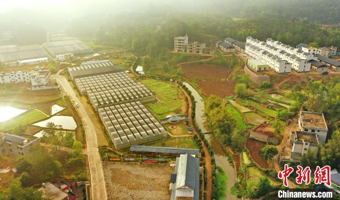 上空から撮影した江西會昌の美しい田園風(fēng)景