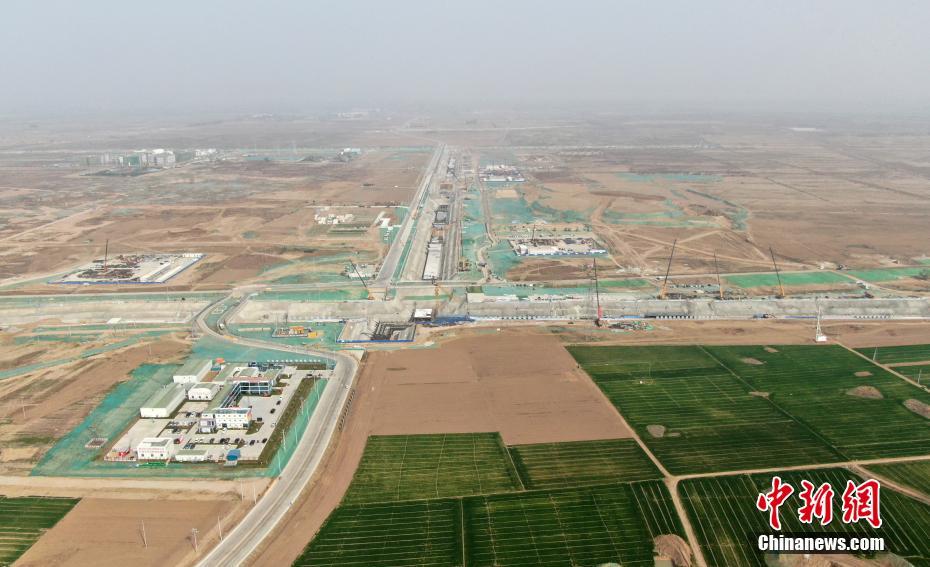 上空から撮影した雄安新區(qū)、秩序良く進(jìn)む大規(guī)模建設(shè)