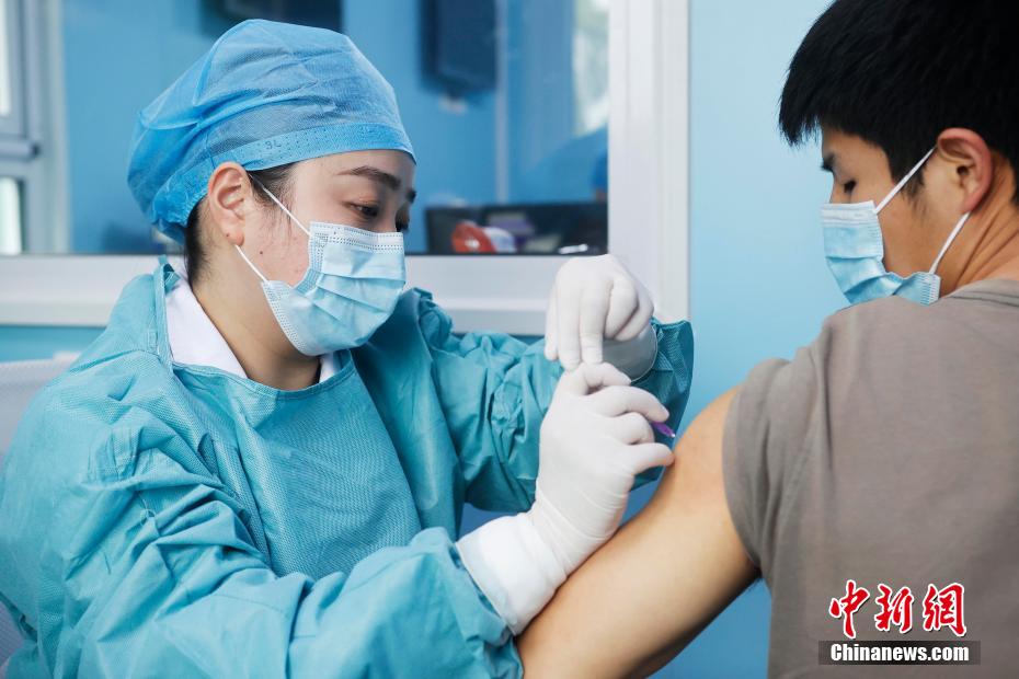 上海市で初となる新型コロナワクチンスマート接種臨時施設(shè)の運(yùn)用開始