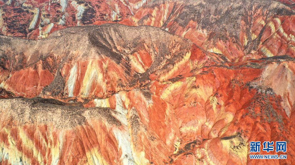 蘭州水墨丹霞景勝區(qū)がまもなく正式に一般公開スタートへ　甘粛省