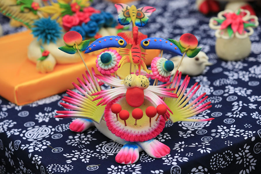 まるで蕓術(shù)品！西安永興坊の飾り蒸しパン　陝西省