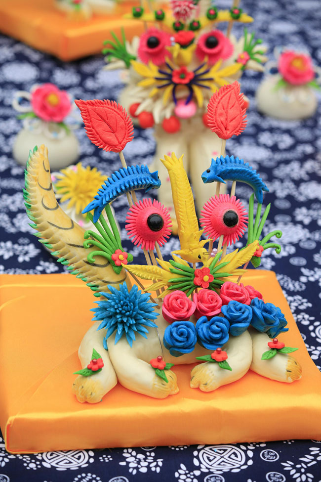 まるで蕓術(shù)品！西安永興坊の飾り蒸しパン　陝西省