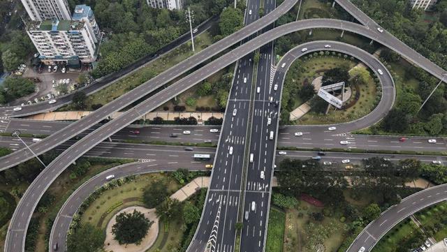 まるでかわいいフクロウ？重慶の立體交差橋が話題！