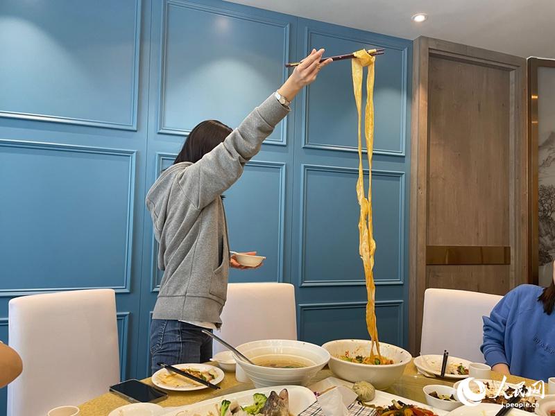 最も畫數(shù)の多い漢字の麺は長さもスゴかった！