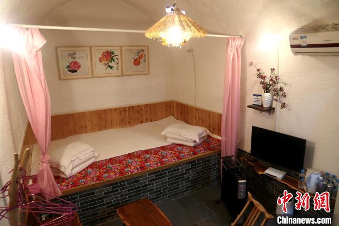 延安の窰洞ホテルを訪ねて　陝西省