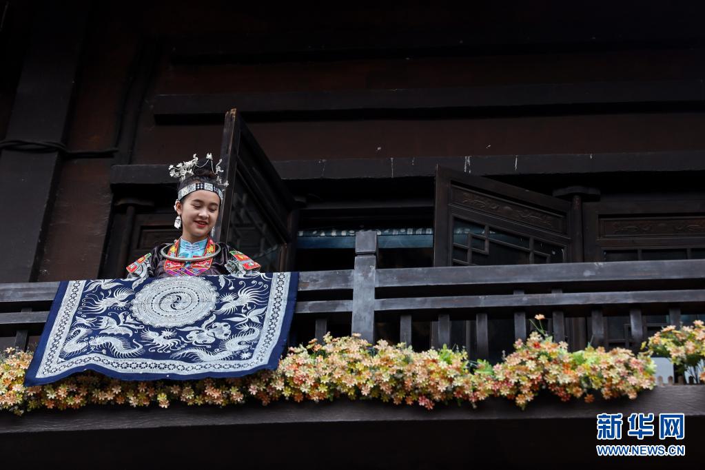 無形文化遺産?ろうけつ染めの伝承人の「夢」　